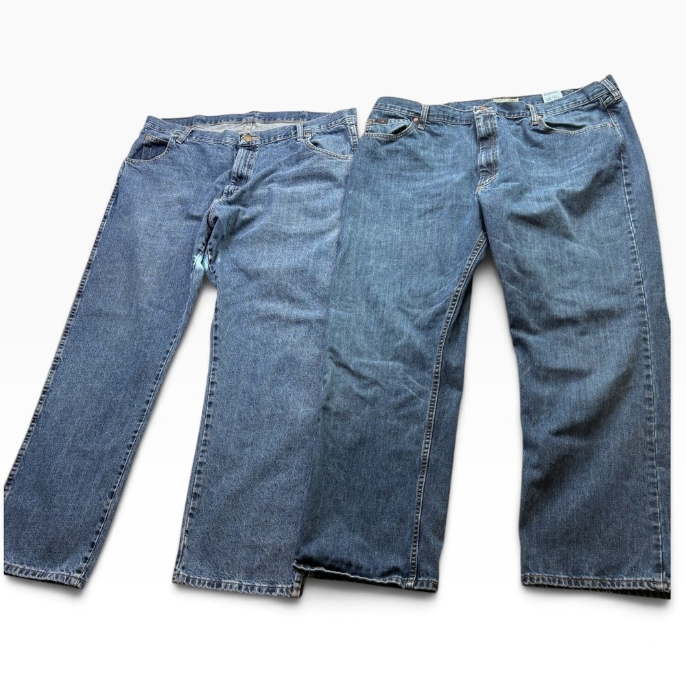 Wrangler Mens Jeans Lot of 2 Rugged Wear Five Star Blue Denim 42x32 Straight Leg